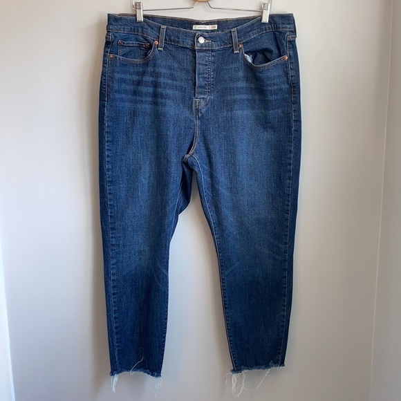 Levi’s Wedgie Jeans - Picture 3 of 8